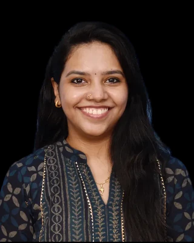 Portrait of Dr Nivethitha, fetal medicine consultant